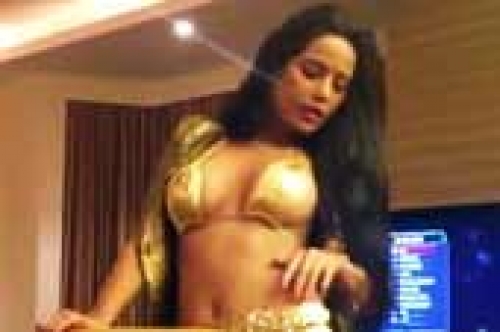 poonam pandey cheers for fifa world cup 2014