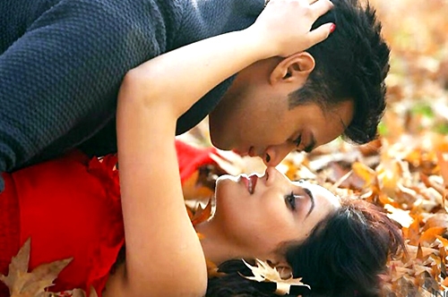 mujhko barsaat bana lo video song junooniyat