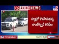 delhi schools get bomb threats tv9