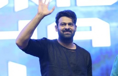 Prabhas-at-Saaho-Pre-Release-Event-08