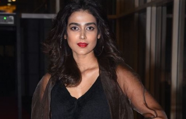 Aakanksha-Singh-Photos-05