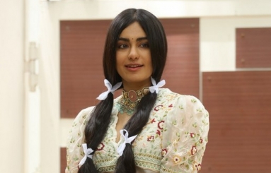 Adah-Sharma-Latest-Images-02