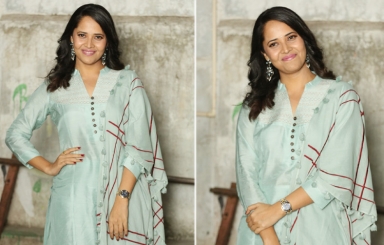 Anasuya-New-Photos-10