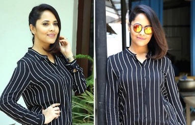 Anasuya-latest-Photos-10