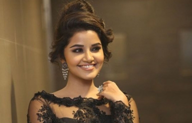 Anupama-Parameswaran-Stills-04