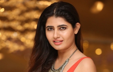 Ashima-Narwal-Latest-Photos-06