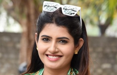 Ashima-Narwal-Photos-05