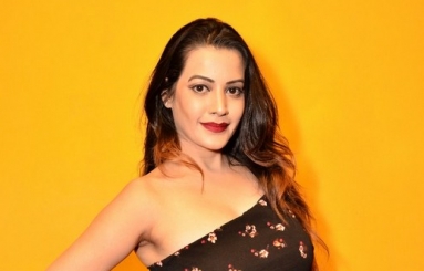 Diksha-Panth-latest-Photos-08