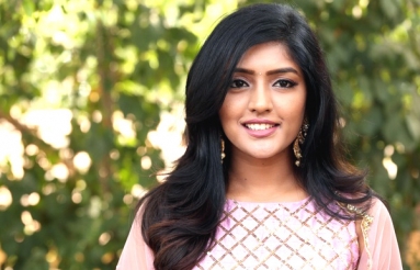 Eesha-Rebba-Latest-Pics-01