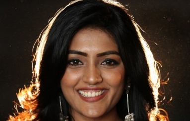 Eesha-Rebba-latest-Pics-02