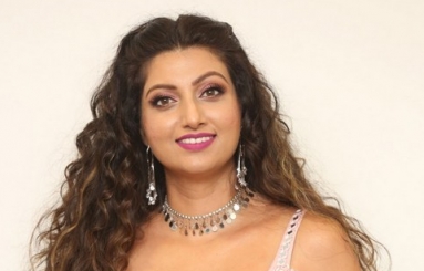 Hamsa-Nandini-Latest-Pics-04