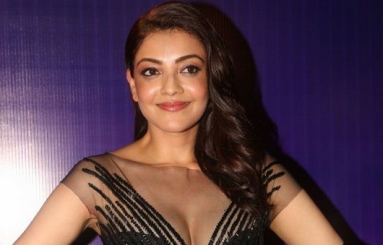 Kajal-Aggarwal-at-Zee-Apsara-Awards-Pics-09