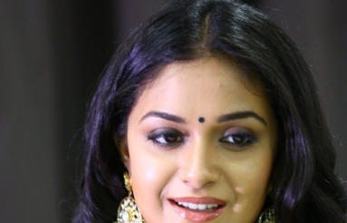 Keerthy-Suresh-New-Photos-04