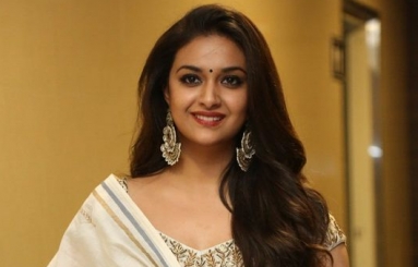 Keerthy-Suresh-New-Pics-04