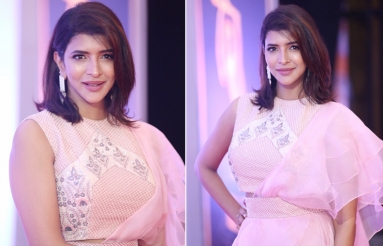 Lakshmi-Manchu-New-Photos-10