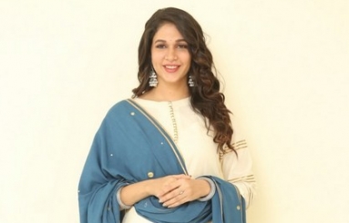 Lavanya-Tripathi-New-Images-06