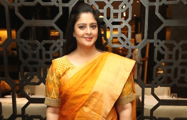 Nagma-New-Pics-01