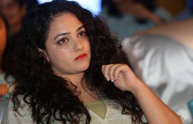 Nithya-Menen-Latest-Pics-08