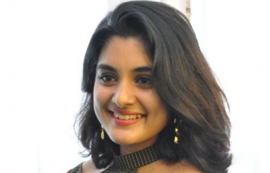 Niveda-Thomas-new-Photos-07