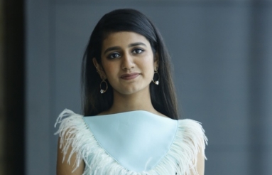 Priya-Prakash-Varrier-Stills-02