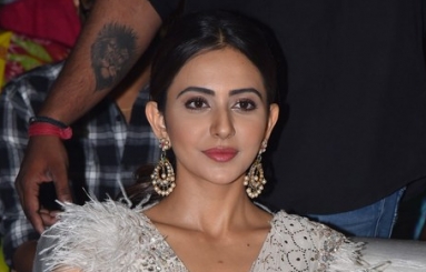 Rakul-At-NGK-Movie-Pre-Release-Event-07