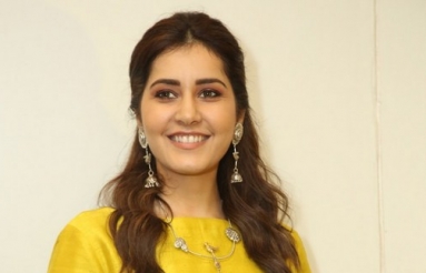 Rashi-Khanna-Stills-07