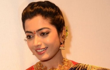 Rashmika-Mandanna-New-Photos-09