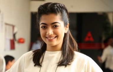 Rashmika-Mandanna-new-Photos-05