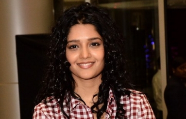 Ritika-Singh-Latest-Photos-04