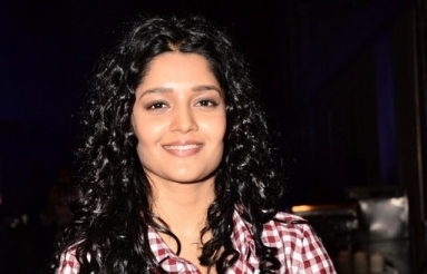 Ritika-Singh-Latest-Photos-05