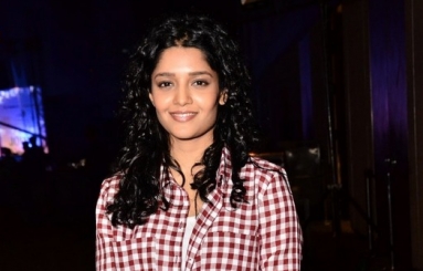 Ritika-Singh-Latest-Photos-09