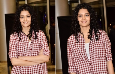 Ritika-Singh-Latest-Photos-10