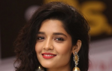 Ritika-Singh-latest-Pics-07