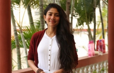 Sai-Pallavi-Interview-Pics-03