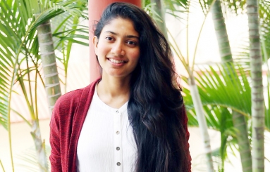 Sai-Pallavi-Interview-Pics-10