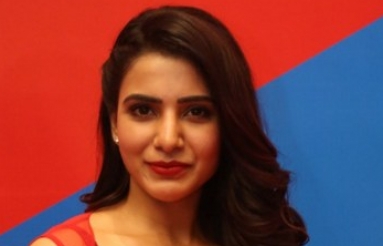 Samantha-Akkineni-new-Photos-06