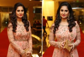 Shamili-new-Photos-01