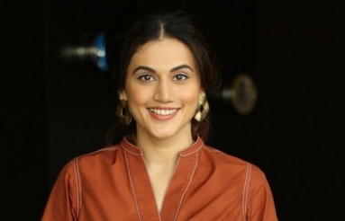 Taapsee-Pannu-Photos-03