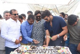 Bellamkonda-Sai-Srinivas-Birthday-Celebrations-07