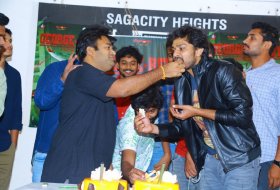 George-Reddy-Movie-Success-Celebrations-08