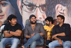 Aatagallu-Movie-Pre-Release-Event-08