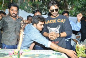 Allu-Arjun-Birthday-Celebrations-08