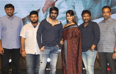 Amar-Akbar-Anthony-Pre-Release-Event-10