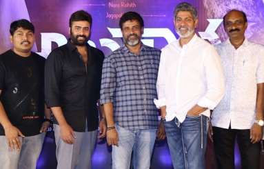 Atagallu-Movie-First-Look-Launch-01