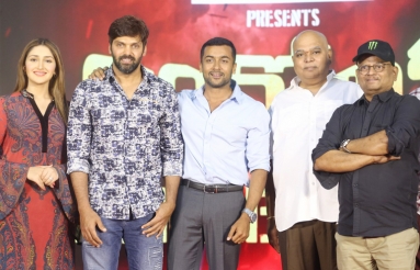 Bandobast-Movie-Pre-Release-Event-10