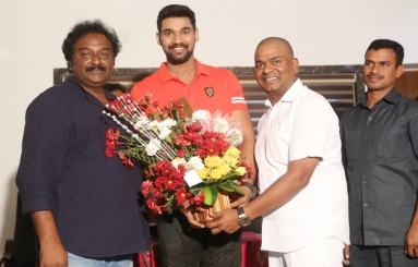 Bellamkonda-Sreenivas-Birthday-Celebration-Photos-10