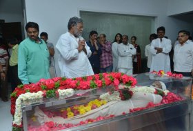 Celebs-Condolences-to-Kodi-Ramakrishna-14