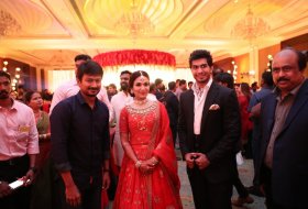 Celebs-at-Rajinikanth-Daughter-Soundarya-Wedding-03