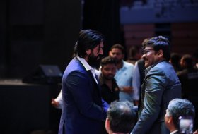 Celebs-at-SIIMA-Awards-2019-18