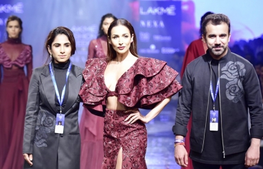 Celebs-at-Showstoppers-at-Lakme-Fashion-Week-01